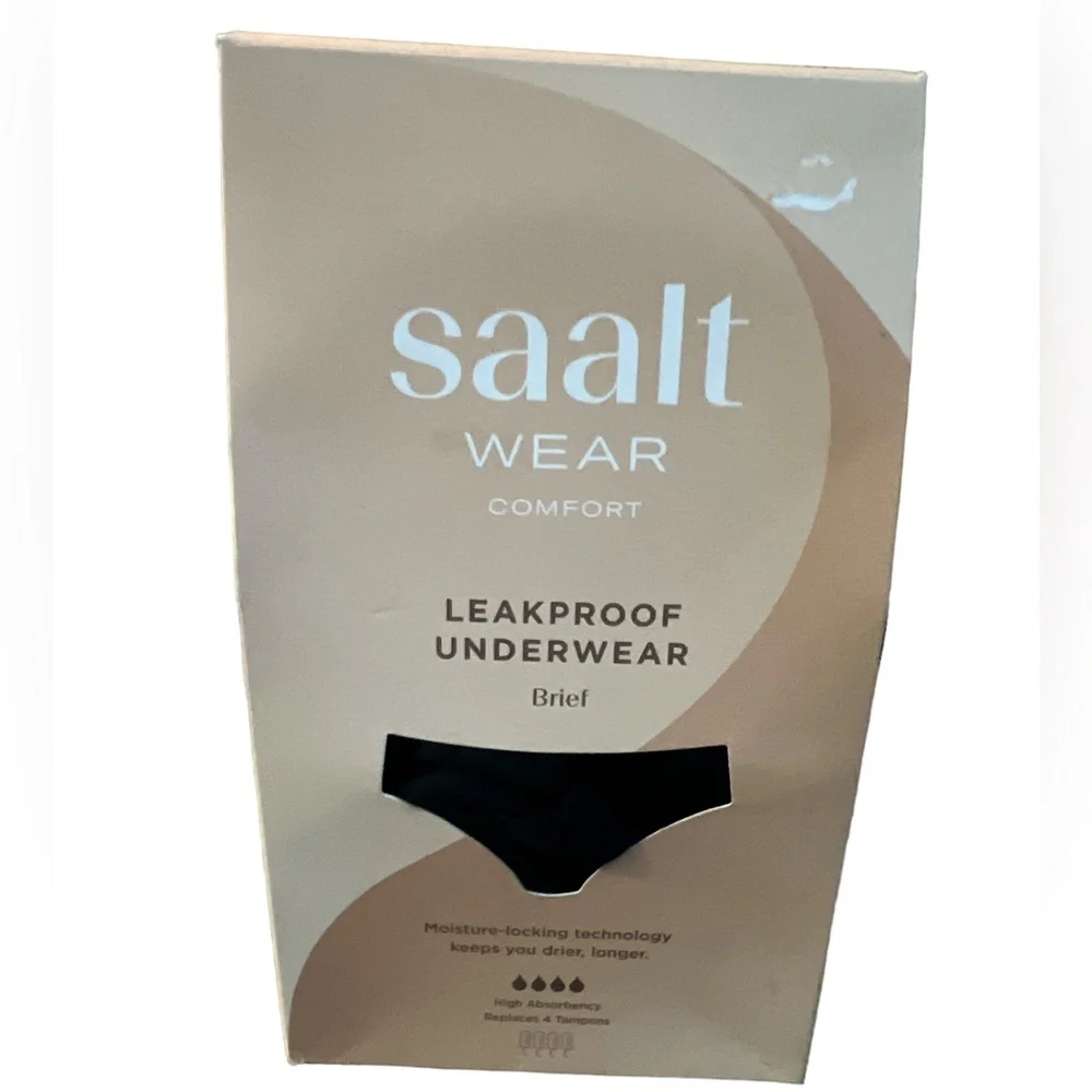 Saalt Wear Leakproof underwear brief Size M